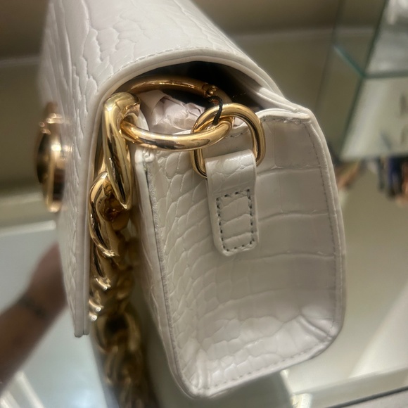 White & gold leather purse - Picture 5 of 7